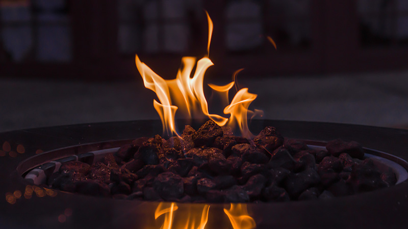 Wood burning fire pit